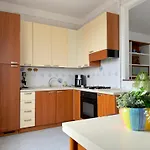 Amare Vecchio Apartment *
