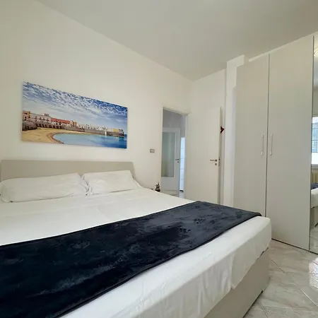 Amare Vecchio Apartment *