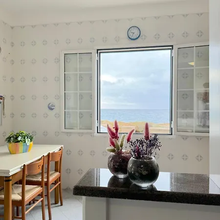 Amare - Sea Front Apartment