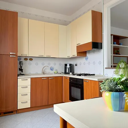 Amare Vecchio Apartment *